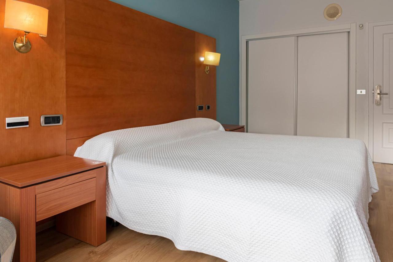 Hotel Novo Muino 阿瓜尔达 外观 照片